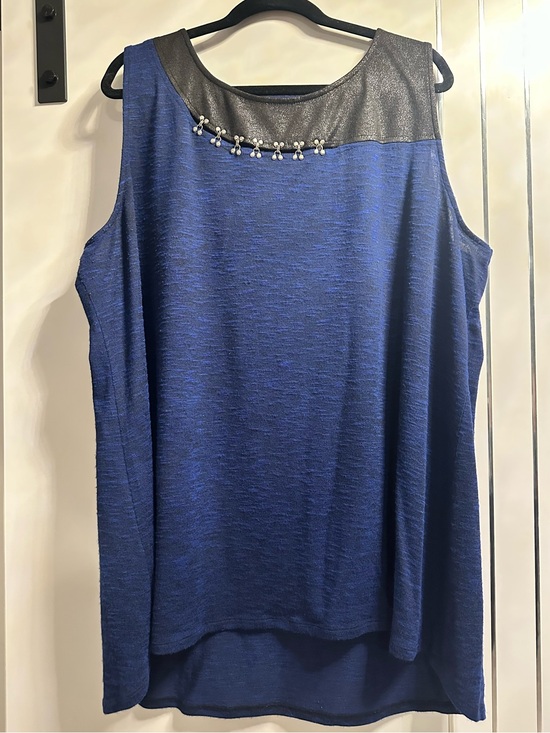 Pennington’s Tops - MBLM Tess Helliday 3X Sleeveless Royal Blue / Black Neck Metal Hooks Tank Top